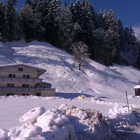 بيت ضيافة Gastehaus Troppmair *